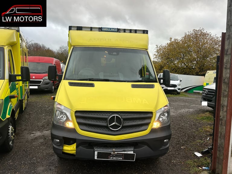 MERCEDES BENZ SPRINTER 519 CDI DIRECT EX AMBULANCE SERIVICS 2017 17 REG EURO 6