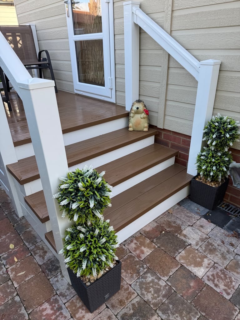 Verandah Composite decking, antique oak, great condition. All decking, rails, skirting.