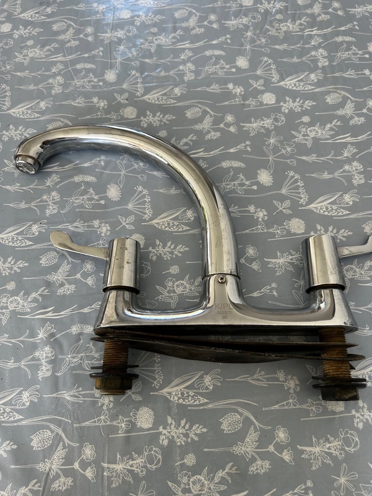 image for Chrome Kitchen Lever Tap