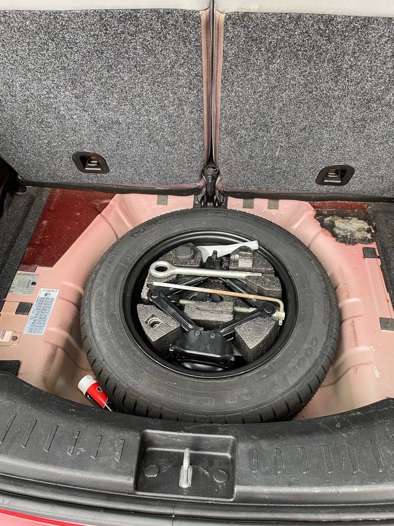 Chrysler, YPSILON, Hatchback, 2013, Manual, 1242 (cc), 5 doors