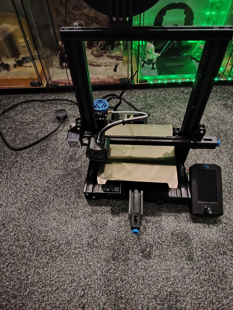 Ender 3 v2 3d printer 
