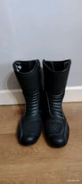Motorcycle boots