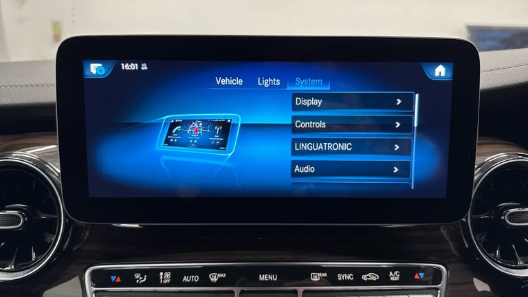 2020 Mercedes-Benz V-Class V220 d Sport 5dr 9G-Tronic [Extra Long] Diesel Estate Estate Diesel Au...