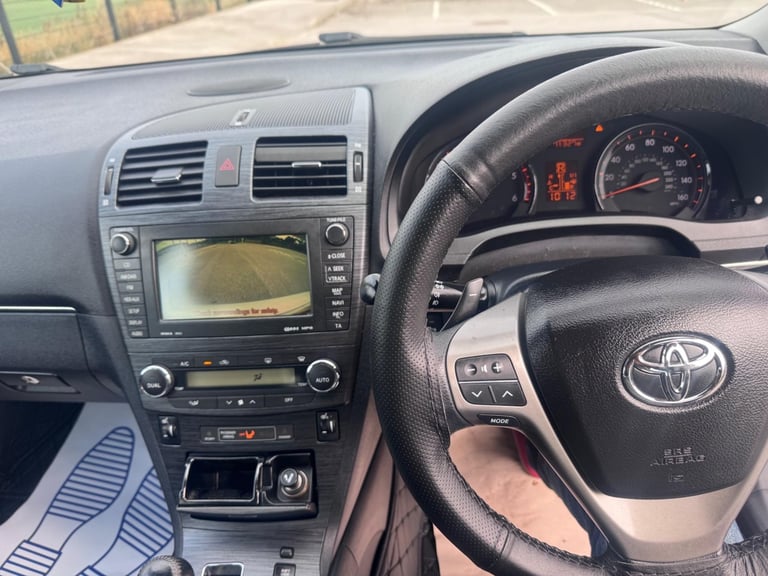 2010 Toyota Avensis 2.2 D-CAT T Spirit Auto Euro 5 4dr SALOON Diesel Automatic