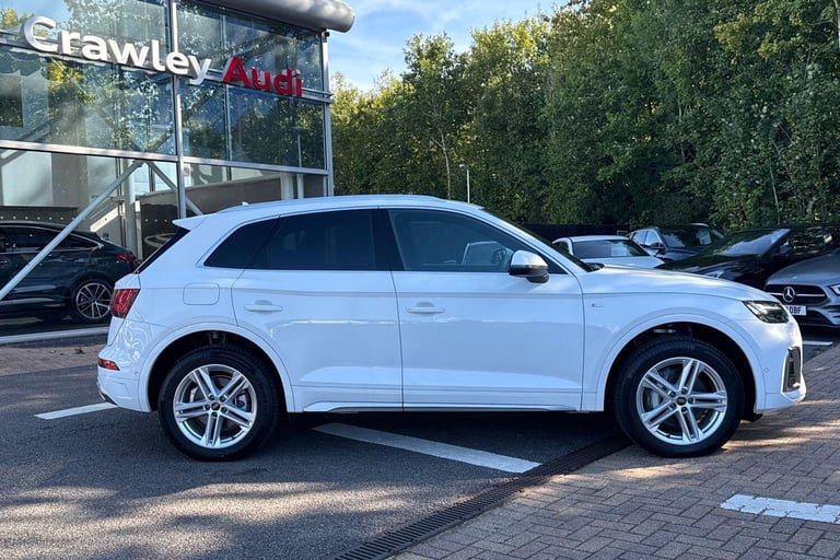 2024 Audi Q5 2.0 TFSIe 50 S line SUV 5dr Petrol Plug-in Hybrid S Tronic quattro Euro 6 ( ESTATE P...