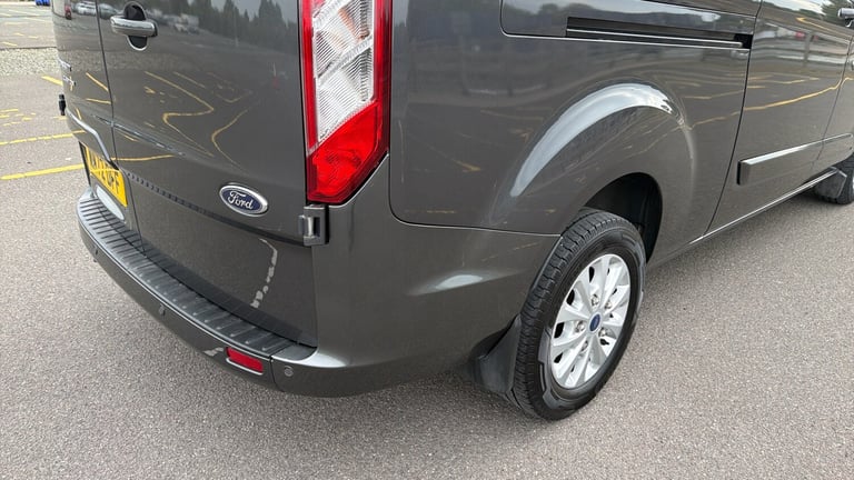 2022 Ford Transit Custom 2.0 EcoBlue 170ps Low Roof D/Cab Limited Van Auto PANEL VAN DIESEL Autom...