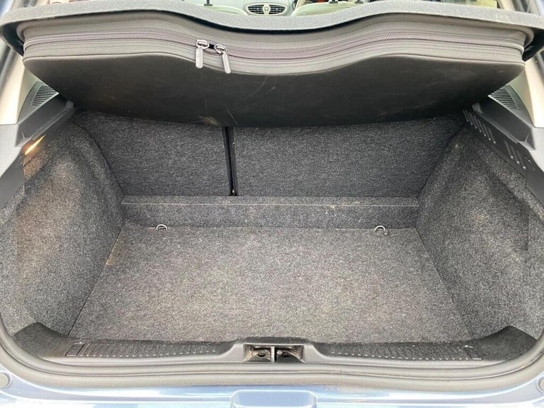 2007 Renault Clio 1.6 VVT Initiale 5dr HATCHBACK PETROL Manual