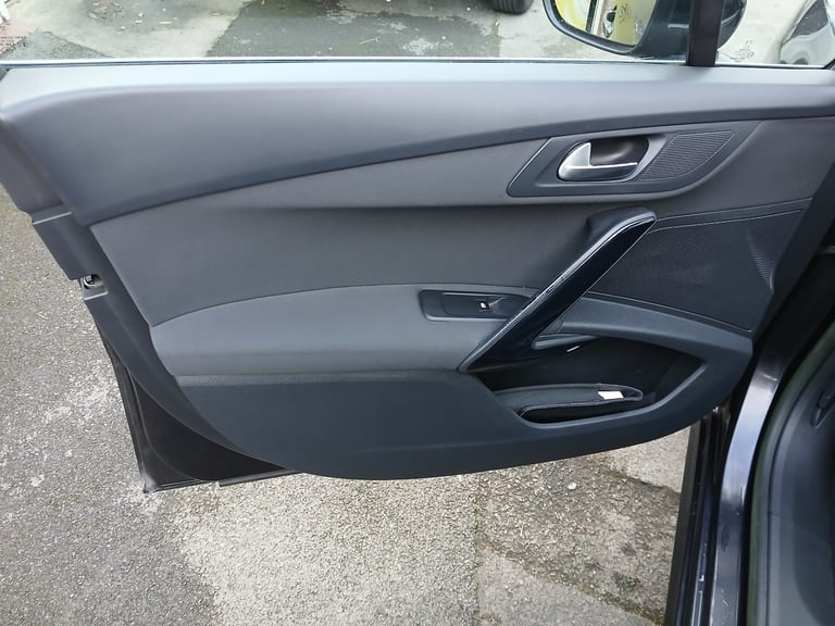 2011 Peugeot 508 2.0 HDi 163 Allure 5dr ESTATE Diesel Manual