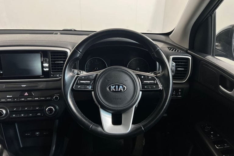 2019 68 KIA SPORTAGE 1.6 GDI 1 SUV 5DR PETROL MANUAL EURO 6 (S/S) (130 BHP) REVE