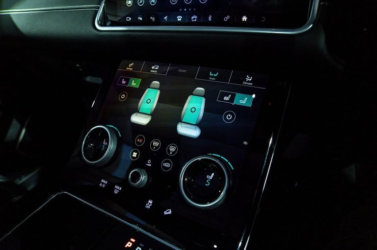 2019 Land Rover Range Rover Velar 3.0 D300 R-Dynamic HSE SUV 5dr Diesel Auto 4WD Euro 6 (s/s) (30...