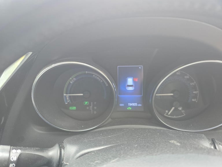 TOYOTA AURIS 1.8 VVT-h Active 2018