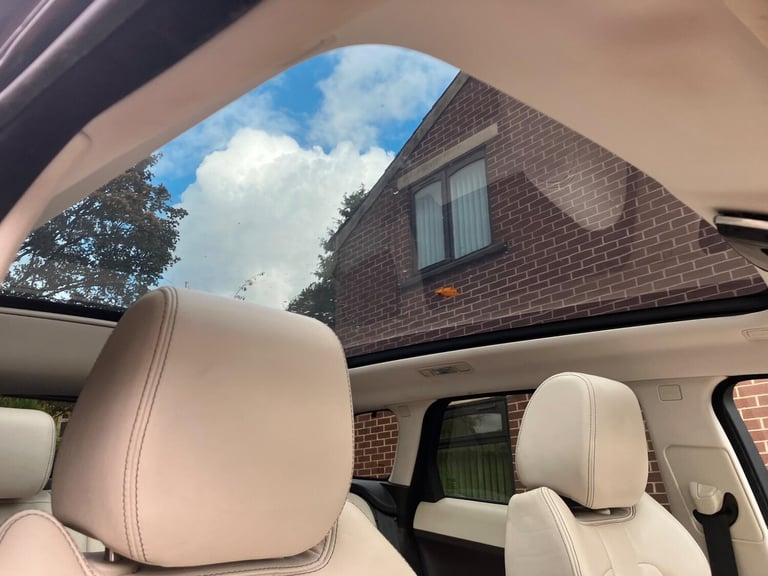 2011 Land Rover Range Rover Evoque 2.2 SD4 Prestige 5dr Auto [Lux Pack] ESTATE DIESEL Automatic