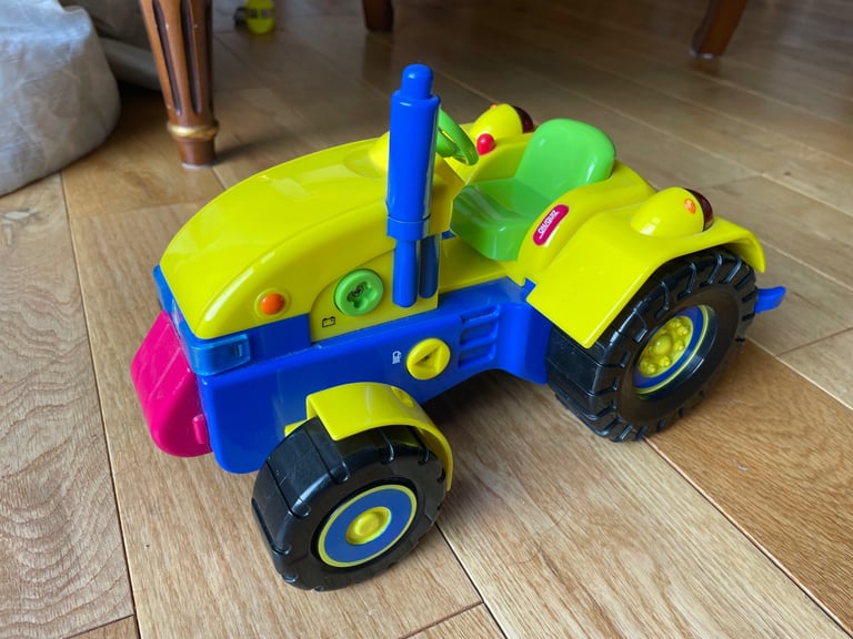 Early Learning Centre tractor with keys