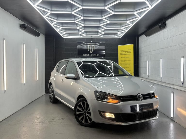 VOLKSWAGEN POLO 1.2 Match 2012
