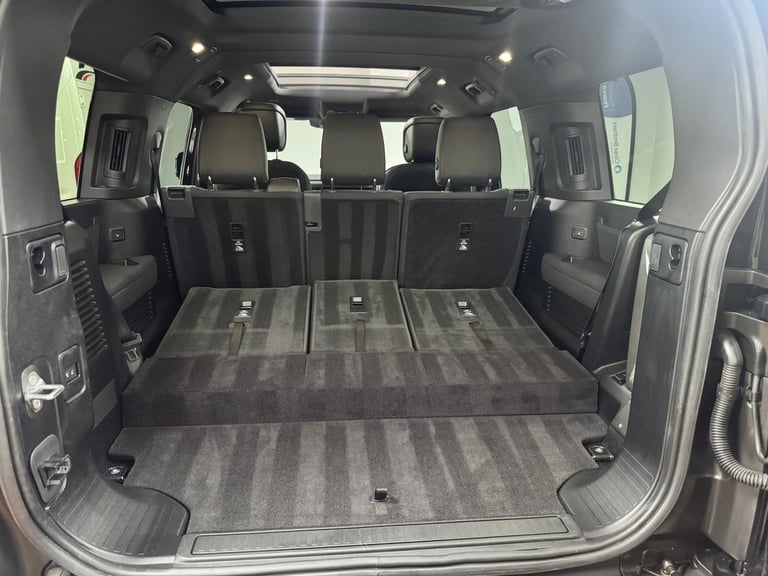 2023 Land Rover Defender 130 3.0 D300 MHEV X Auto 4WD Euro 6 (s/s) 5dr ESTATE Diesel Automatic