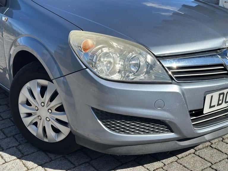 2008 Vauxhall Astra 1.8i 16v Life 5dr Hatchback Petrol Automatic