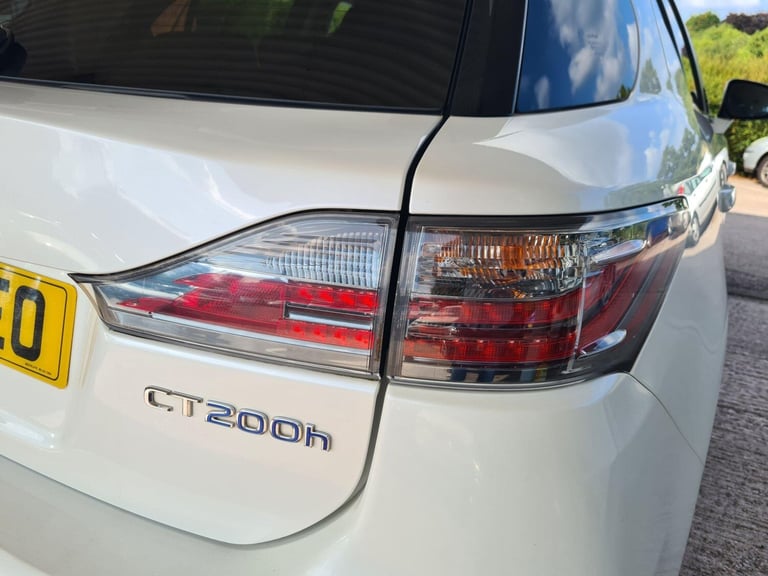 2014 Lexus CT 1.8 200h Advance CVT Euro 6 (s/s) 5dr HATCHBACK Petrol/Electric Hybrid Automatic