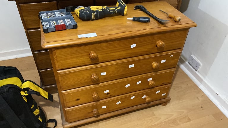 image for Pine chest of drawers