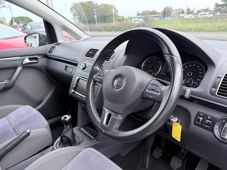 2012 Volkswagen Touran SPORT TDI BLUEMOTION TECH 7 SEATER MPV Diesel Manual
