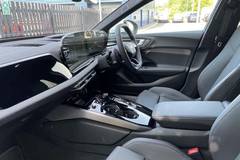  Audi A5 2.0 TFSI S line Saloon 5dr Petrol S Tronic Euro 6 (s/s) (204 ps) Petrol Automatic