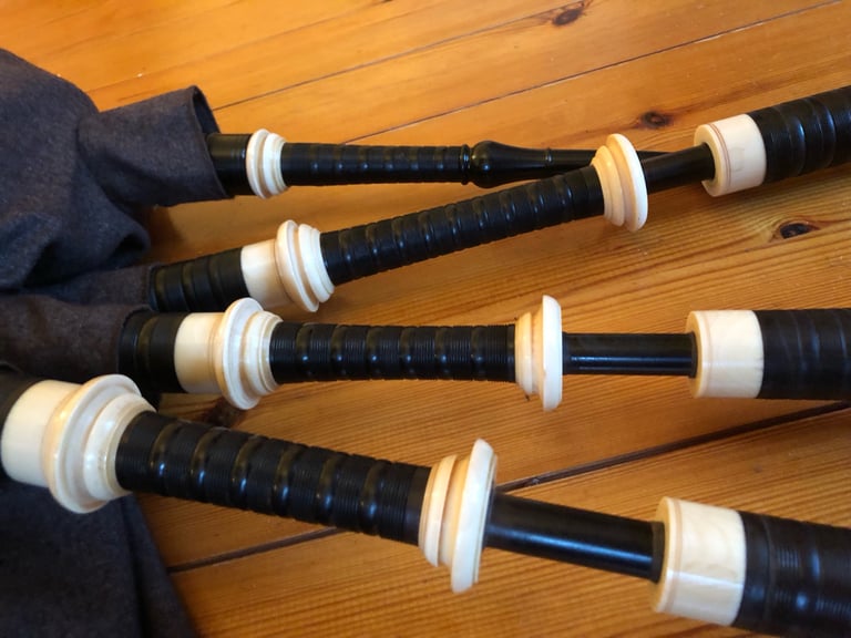 Early Glen bagpipes