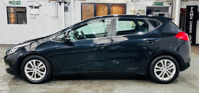 2013 Kia Ceed 1.6 CRDi 2 Auto Euro 5 5dr HATCHBACK Diesel Automatic