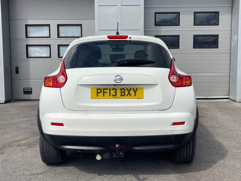2013 Nissan Juke 1.6 Acenta 5dr [Premium Pack] HATCHBACK Petrol Manual