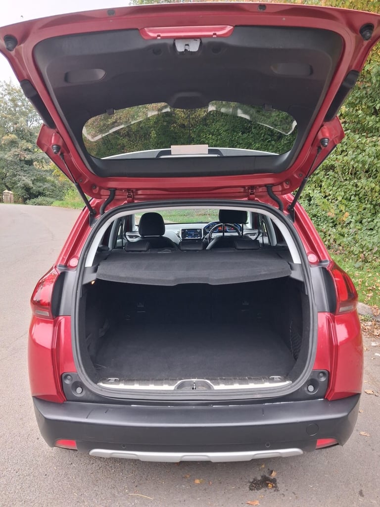 2017 Peugeot 2008 1.6 BlueHDi 100 Allure 5dr [Start Stop] HATCHBACK Diesel Manual