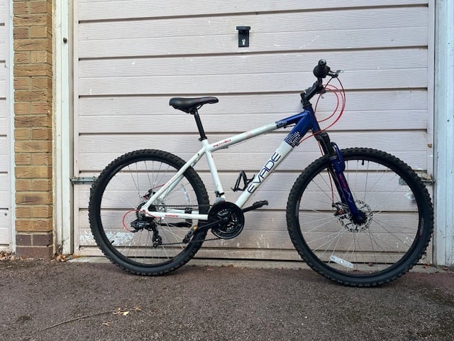 Evader Mens Mountain Bike