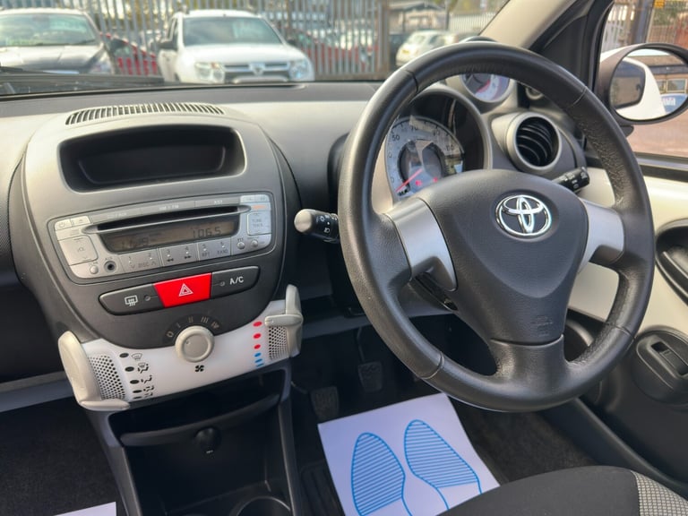 2013 Toyota AYGO 1.0 VVT-i Mode 5dr HATCHBACK Petrol Manual