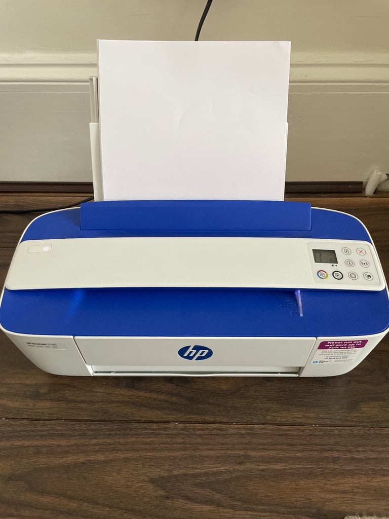 HP deskjet 3760 print, scan and copy 