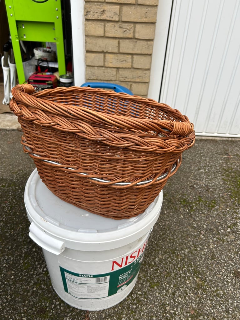 image for Whicker bike basket with locking bracket