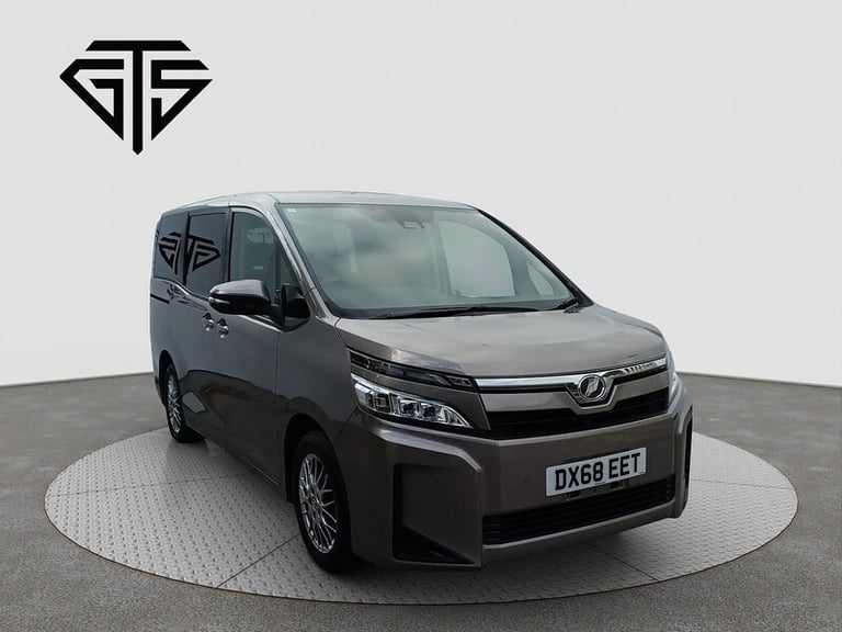  Toyota Voxy X MPV PETROL Automatic