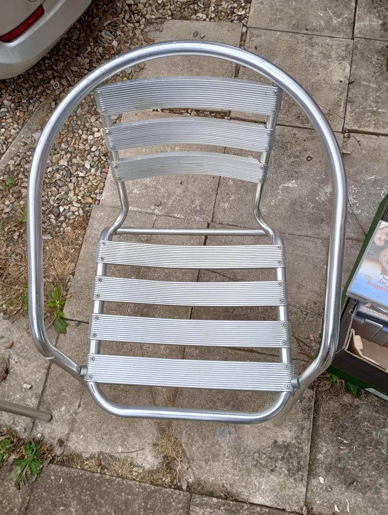 Coffee style Aluminium chair 