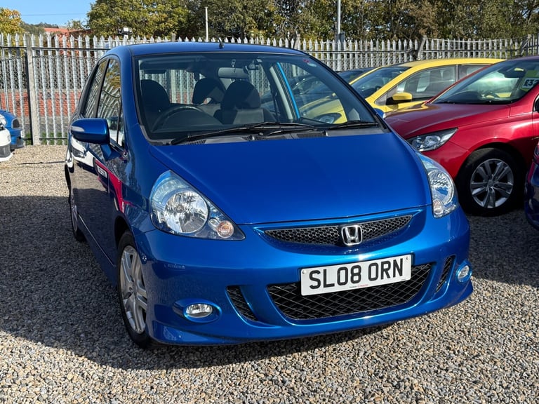 image for AUTOMATIC, 1  OWNER, VERY GOOD CONDITION,FULL SERVICE HISTORY, 2 KEYS, PX WELCOM
