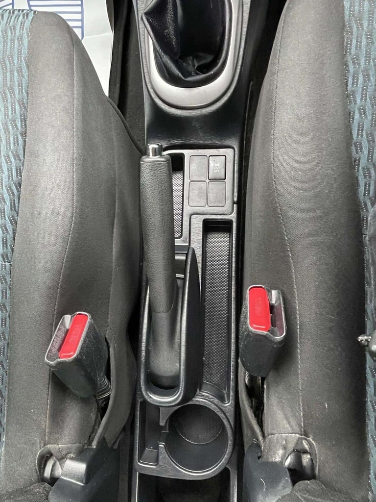 TOYOTA YARIS 1.0 VVT-i TR Euro 5 3dr 2013