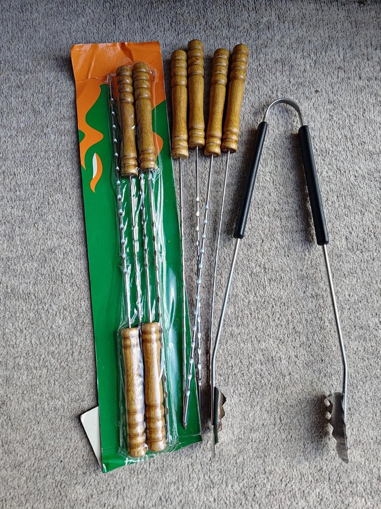 image for wooden handle bbq skewers