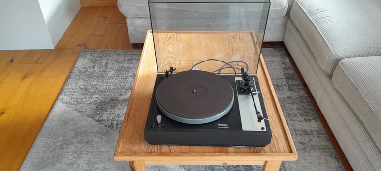 image for Thorens turntable