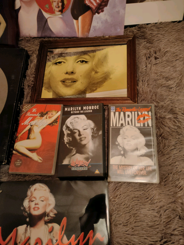 BRILLIANT MARILYN MONROE BUNDLE 