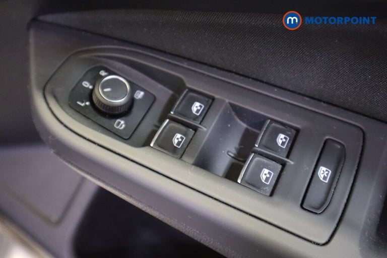 2021 Volkswagen Golf 1.5 TSI 150 Style 5dr Hatchback Petrol Manual