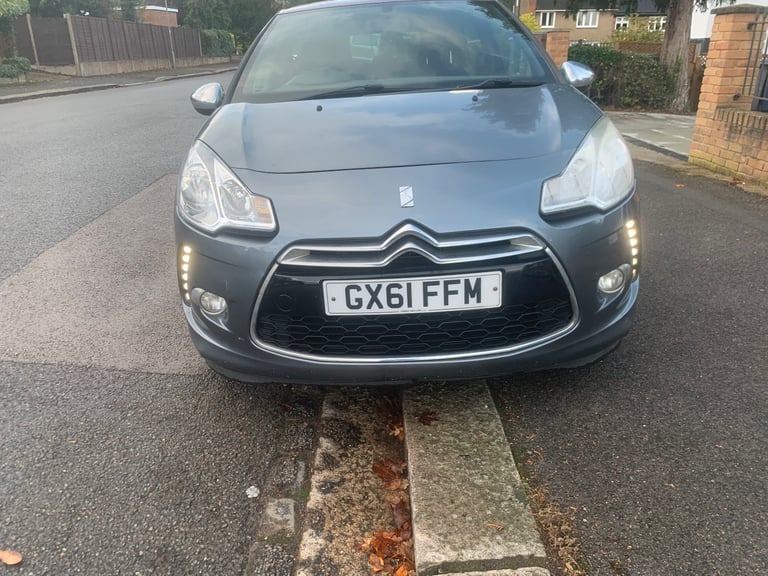 Citroen, DS3, Hatchback, 2011, Manual, 1560 (cc), 3 doors