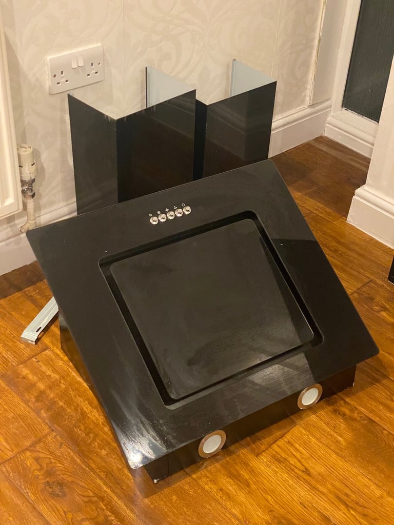 Tv , hood , chairs , coffee maker, curtains 