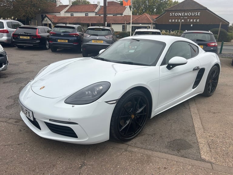 image for 2018 Porsche Cayman 2.0 2dr PDK COUPE PETROL Automatic