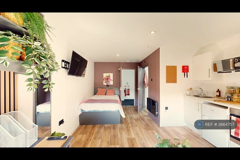 Studio flat in Pershore Rd, Stirchley, B30 (#2664757)