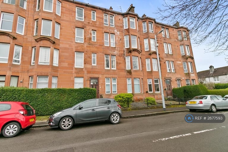 1 bedroom flat in Barlogan Avenue, Glasgow, G52 (1 bed) (#2677593)