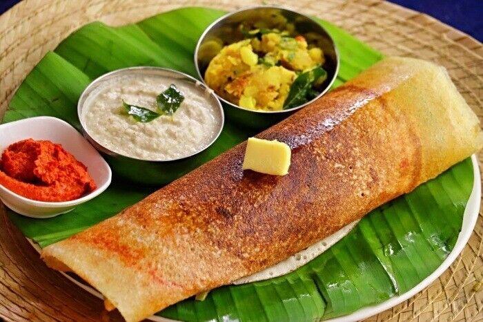 biriyani £2.49  and Live dosa, appam and kothu roti station