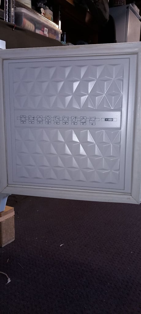 Table top freezer