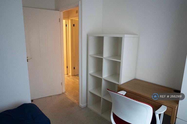 3 bedroom house in Ablett Close, Oxford, OX4 (3 bed) (#2682991)