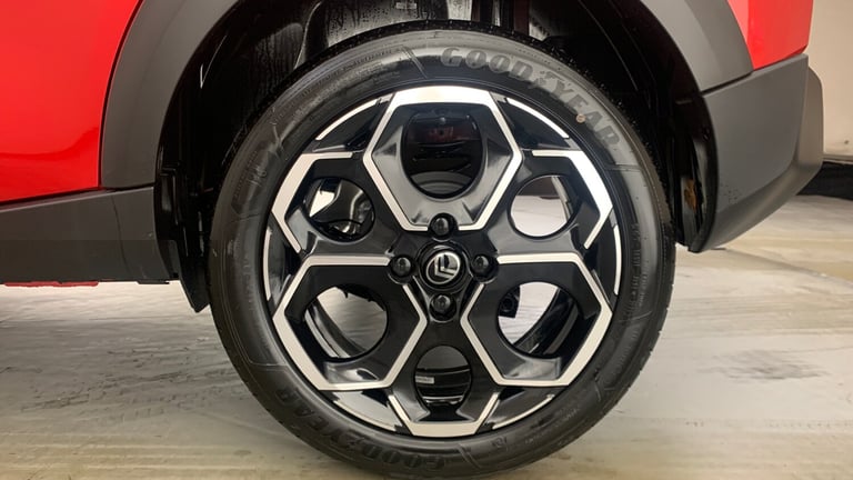 2025 Citroen C3 1.2 Turbo PLUS Hatchback 5dr Petrol Manual Euro 6 (s/s) (100 ps) Hatchback Petrol...