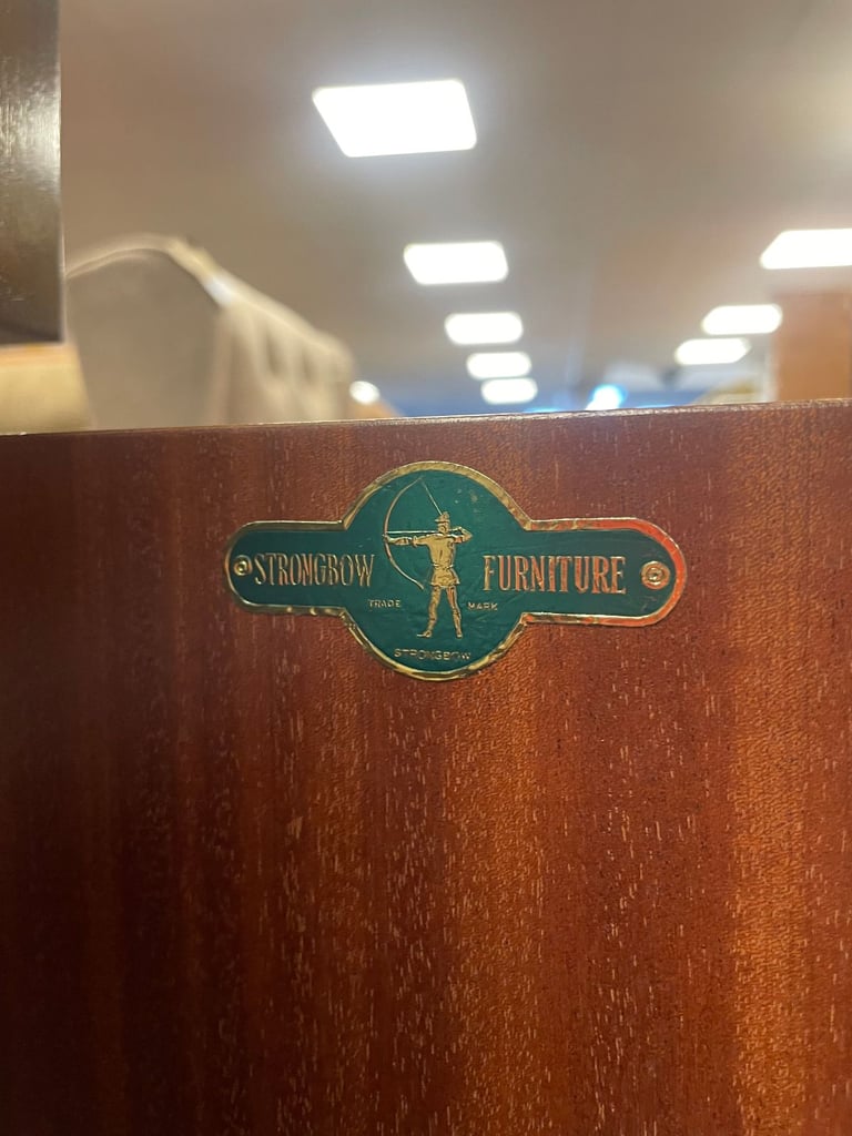 Vintage Strongbow Large Sideboard (with key) TCL Reuse 100203